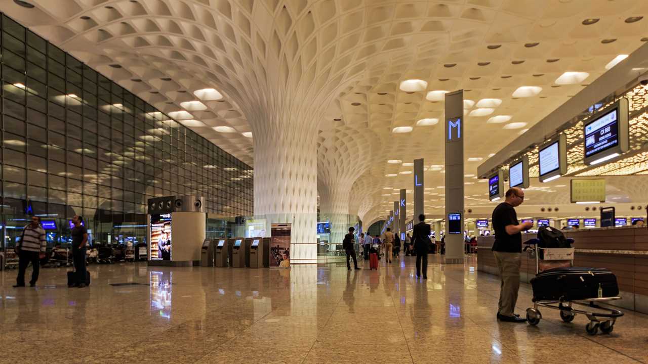 Mumbai Airport is building towards pre-pandemic air passenger traffic levels with successful Raksha Bandhan festival