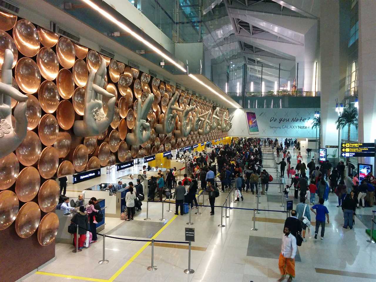 Delhi Airport Immigration Hall