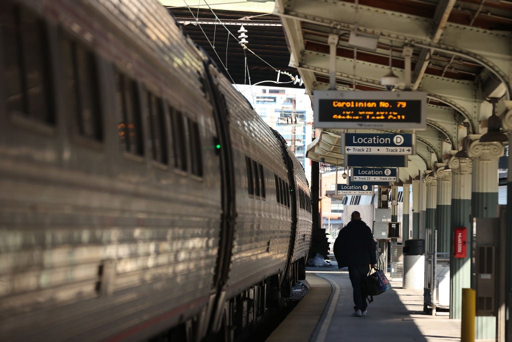 3 easy way to save money on Amtrak tickets