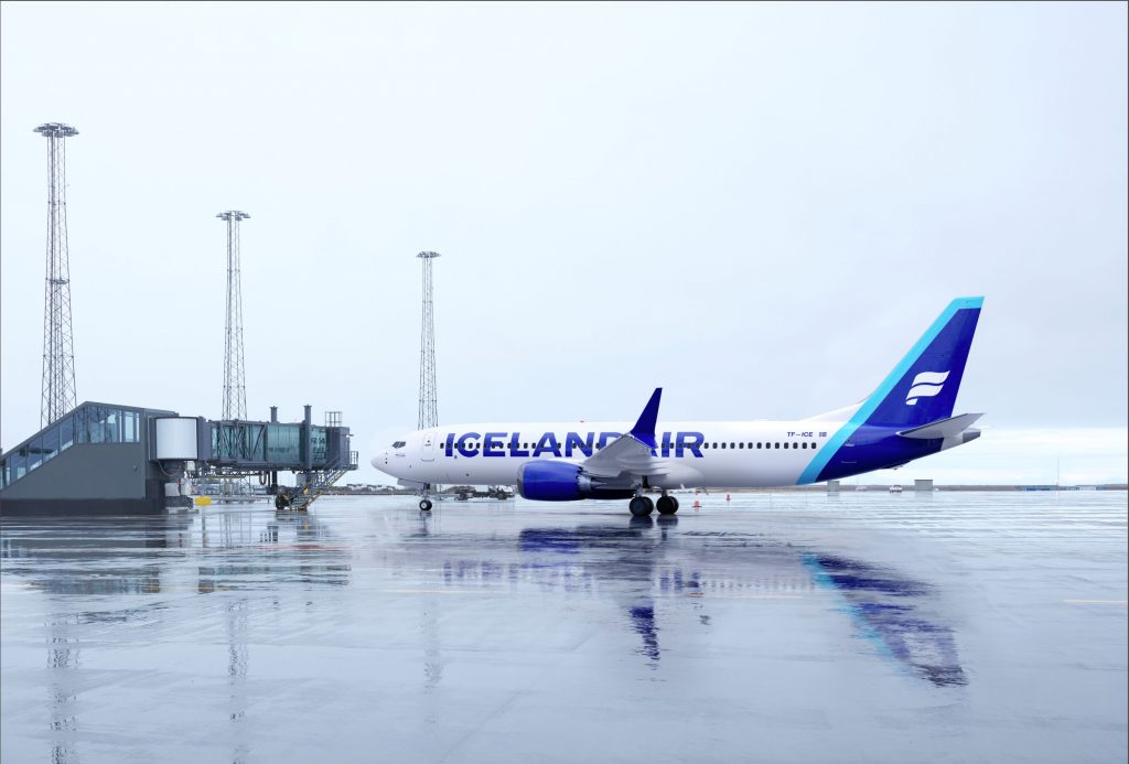 icelandair 737 max new livery