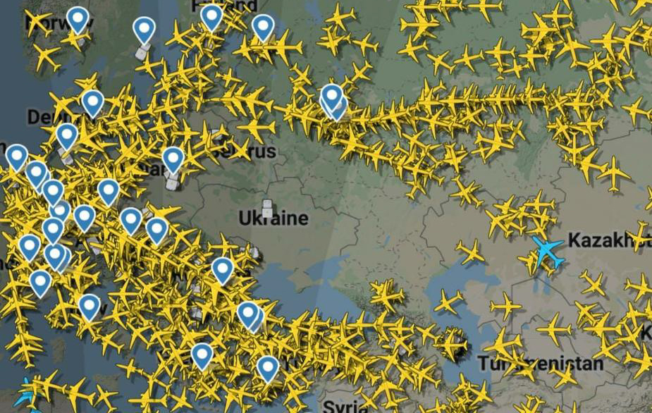 Ukraine airspace closed to international flights as putin and russia attack 