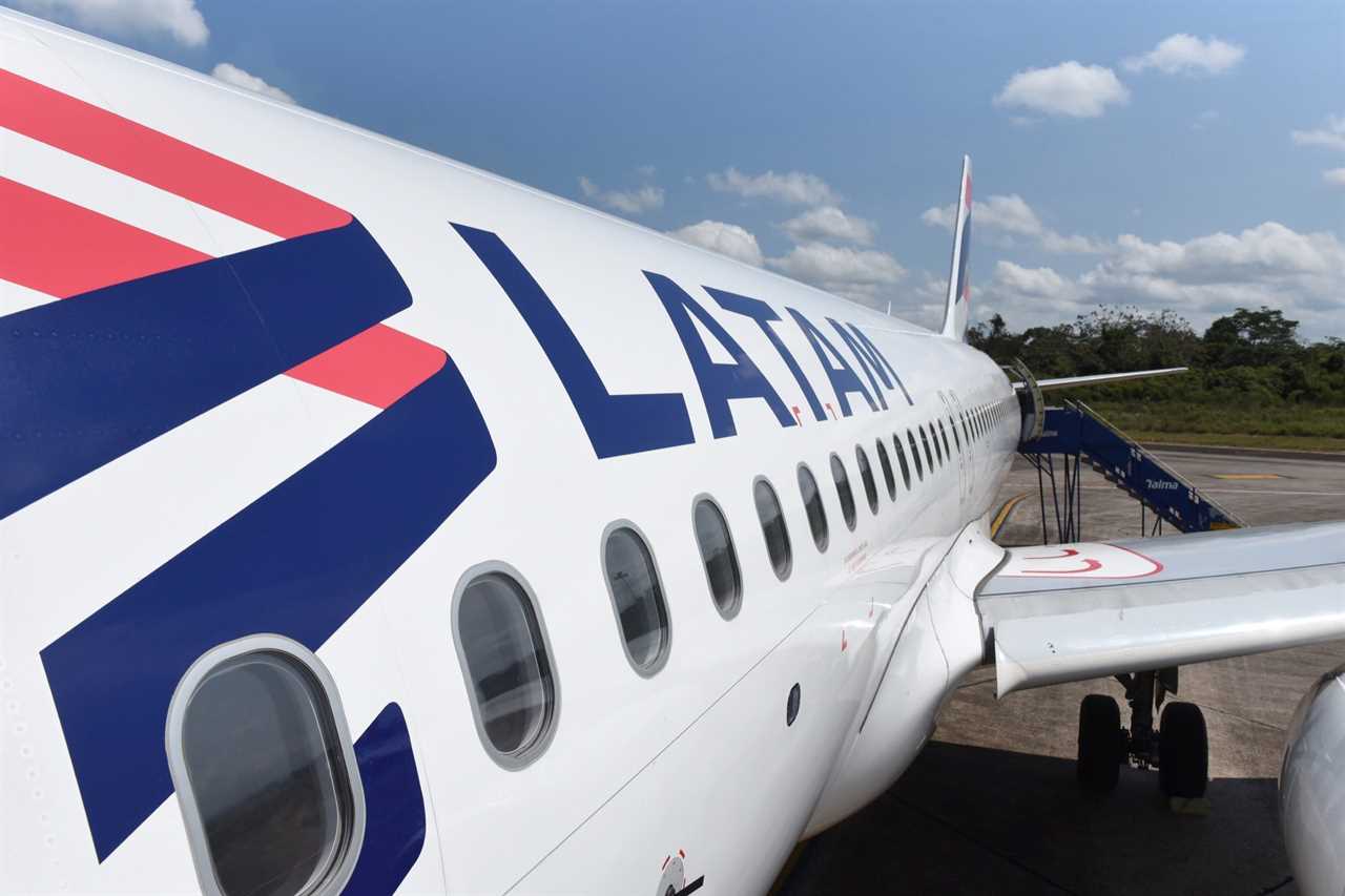 LATAM Airlines A320 plane