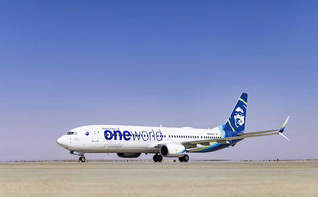 Alaska jet with Oneworld livery. (Photo courtesy Alaska)