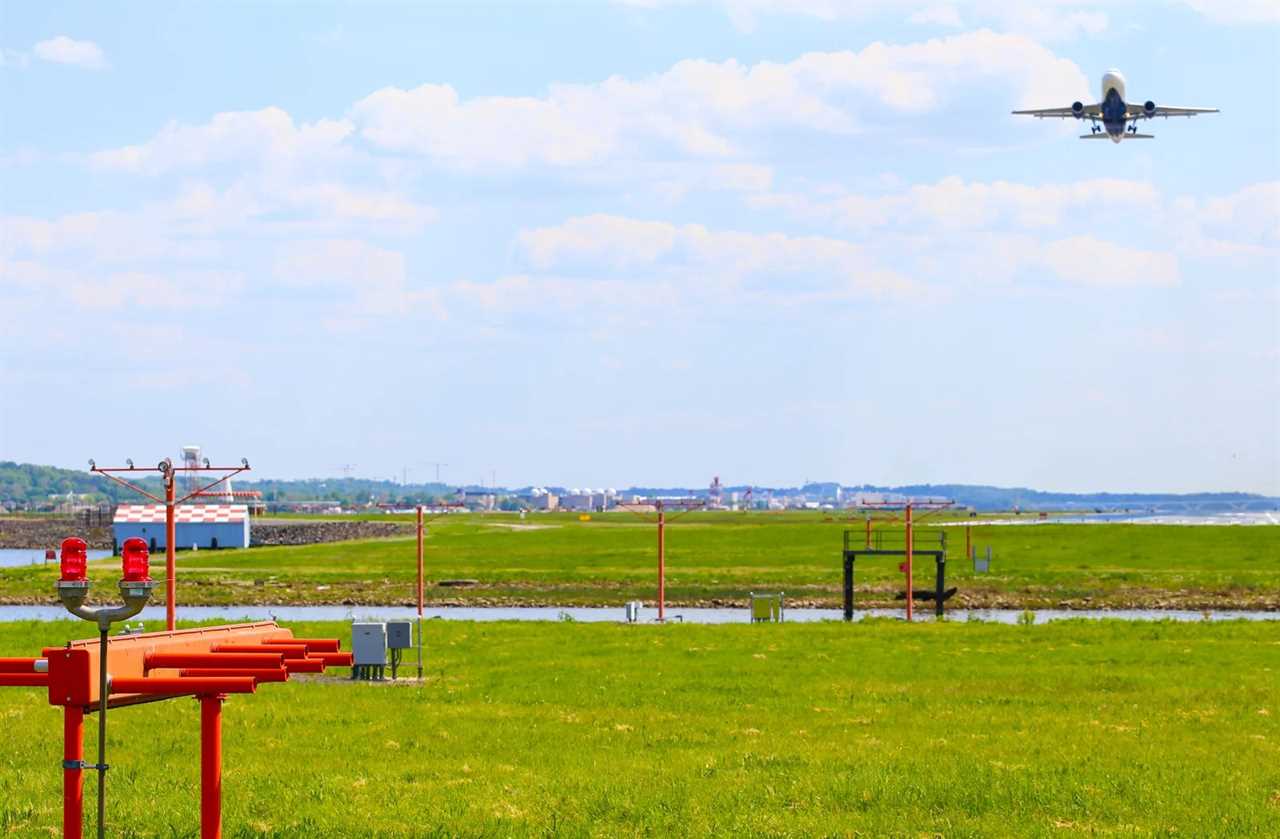 The view from Gravelly Point Park. (Photo by mixmotive / Getty Images)