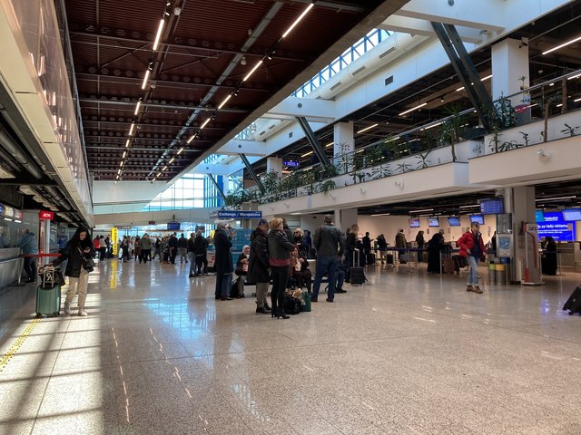 TRIP REPORT: Austrian, Sarajevo - London via Vienna