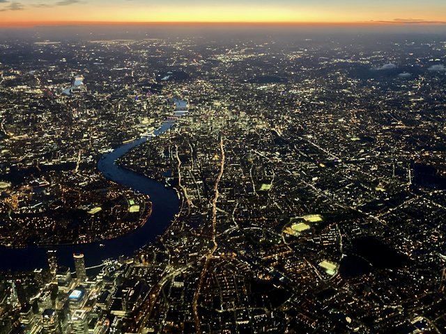 TRIP REPORT: Austrian, Sarajevo - London via Vienna