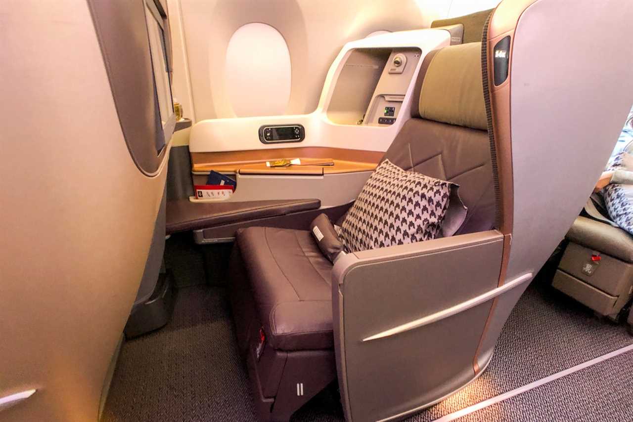 Which Singapore Airlines business class is better? A380 vs A350