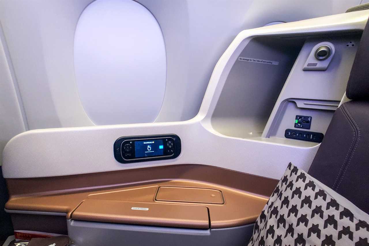 Which Singapore Airlines business class is better? A380 vs A350