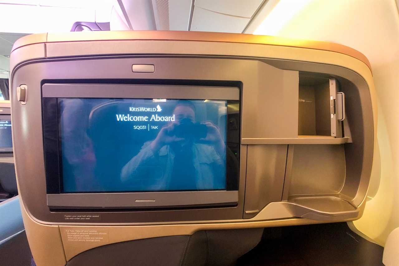 Which Singapore Airlines business class is better? A380 vs A350