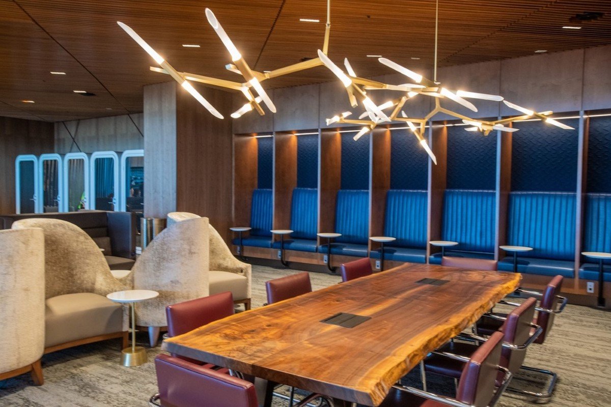 Delta Opens Gorgeous New SkyClub At LAX