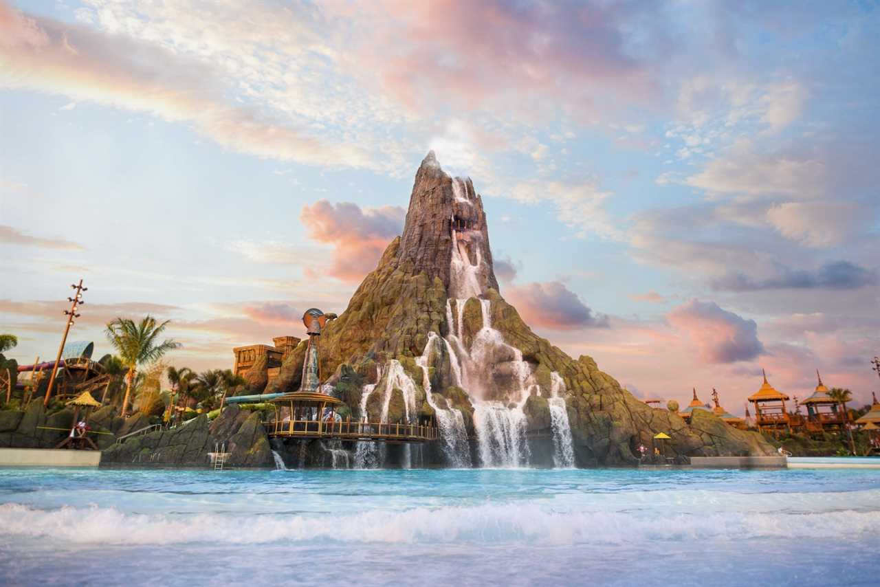 Krakatau volcano at Universal's Volcano Bay water park