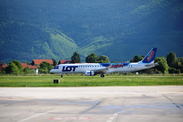 PHOTOS: LOT touches down in Sarajevo