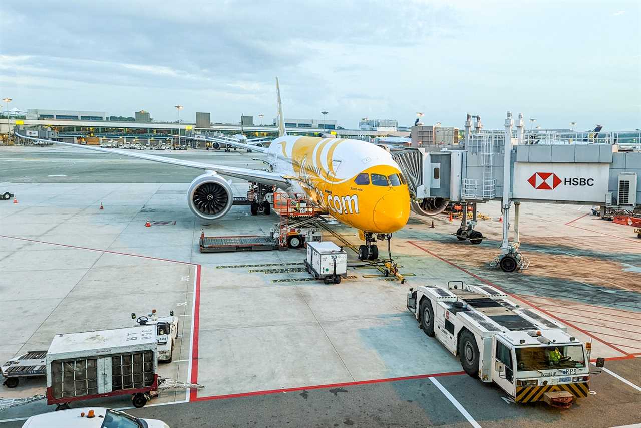 15 hours on a low-cost airline: Flying Scoot from Singapore to London