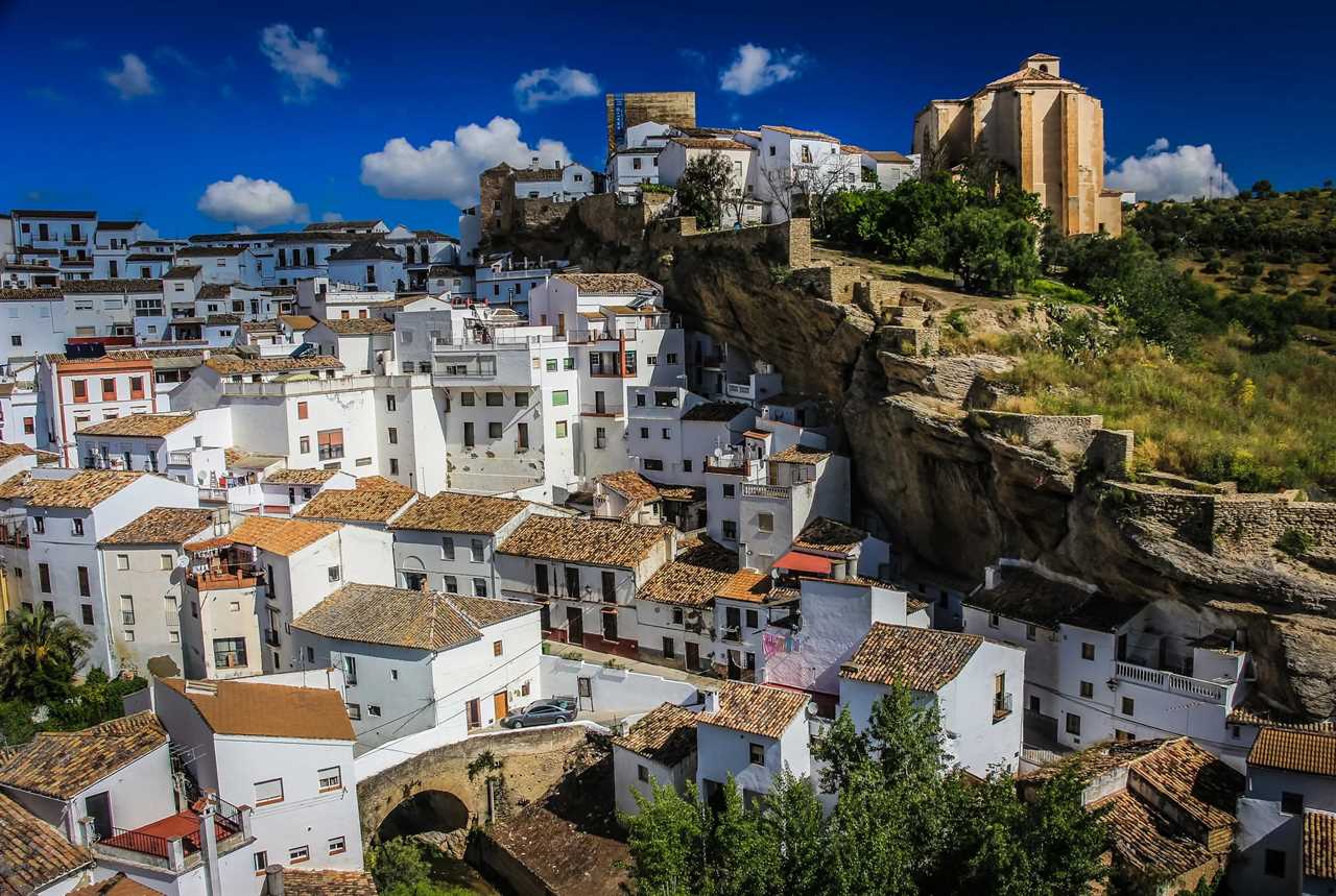 Setenil De Las Bodegas, Andalusia. 