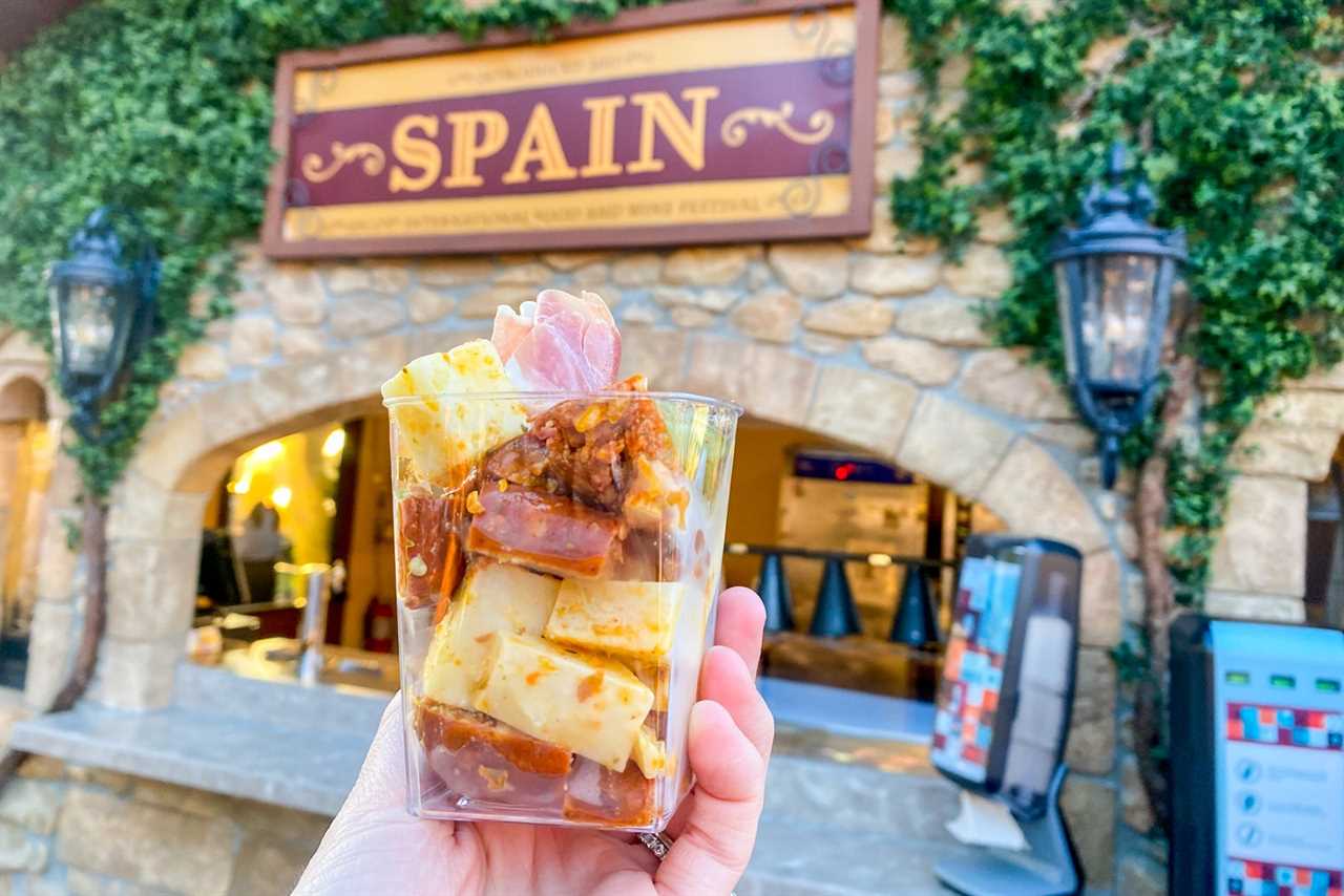 Beer flights and tasty eats: Everything you need to know about the 2022 Epcot Food & Wine Festival