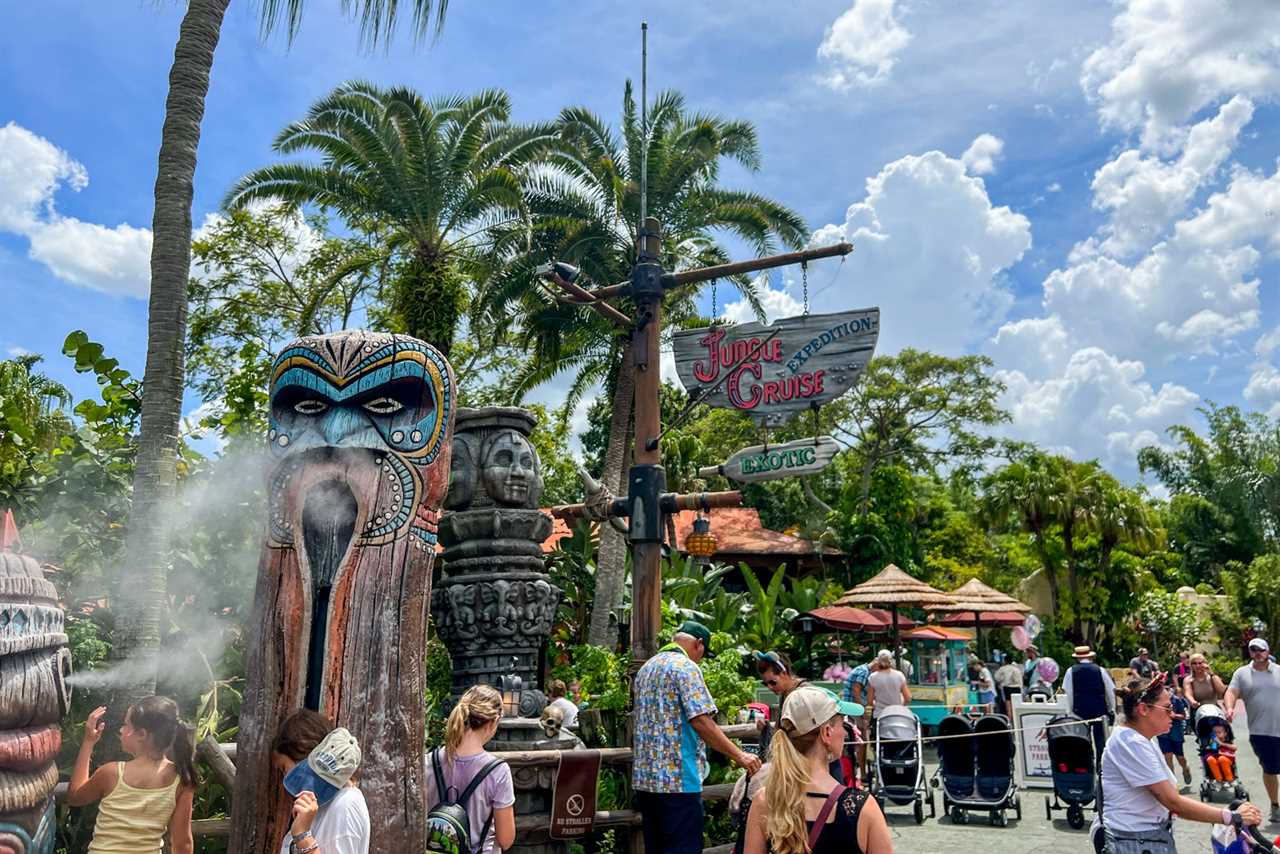 The best $120 I’ve spent at Disney this year got me into Magic Kingdom’s secret tunnels