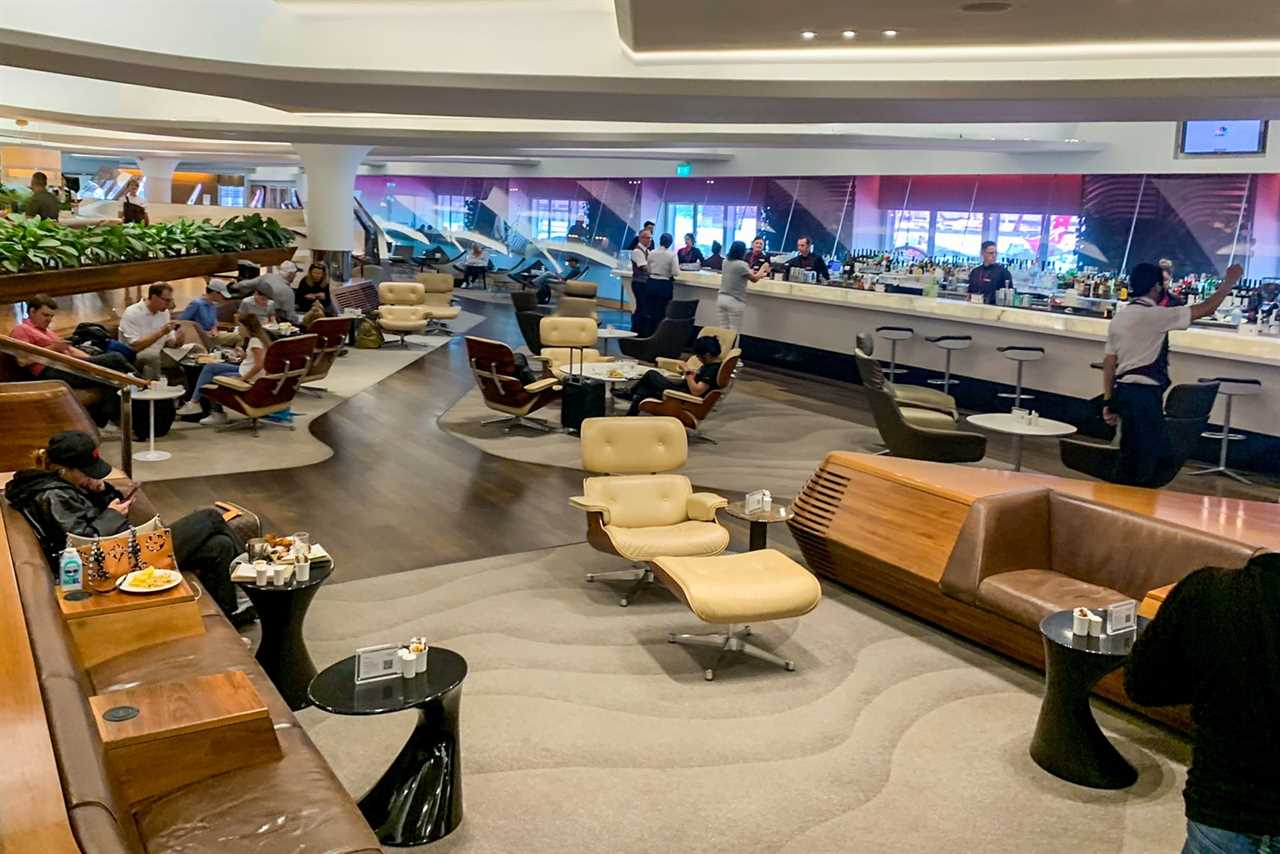 How much can you pack into an hour at Virgin Atlantic’s London Clubhouse?