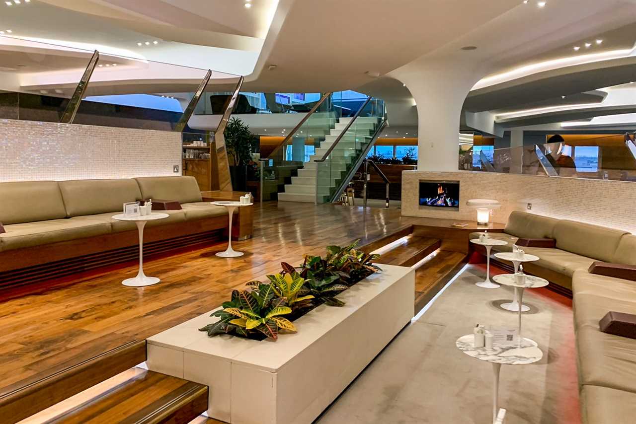 How much can you pack into an hour at Virgin Atlantic’s London Clubhouse?