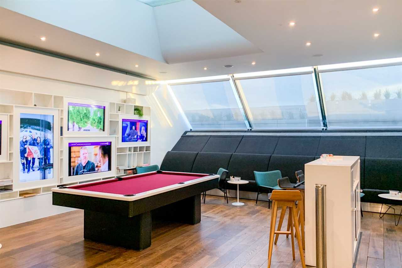 How much can you pack into an hour at Virgin Atlantic’s London Clubhouse?