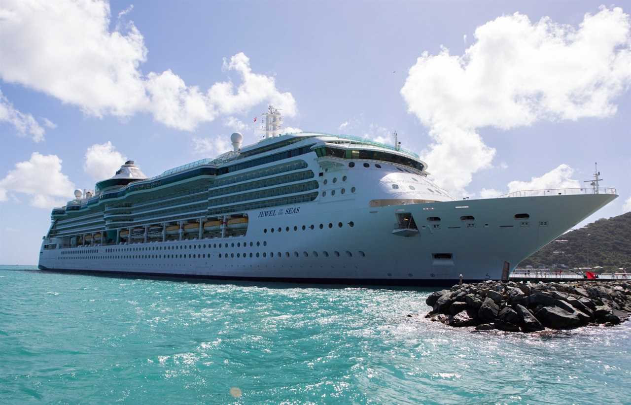 6 ways to get a deal on a cruise