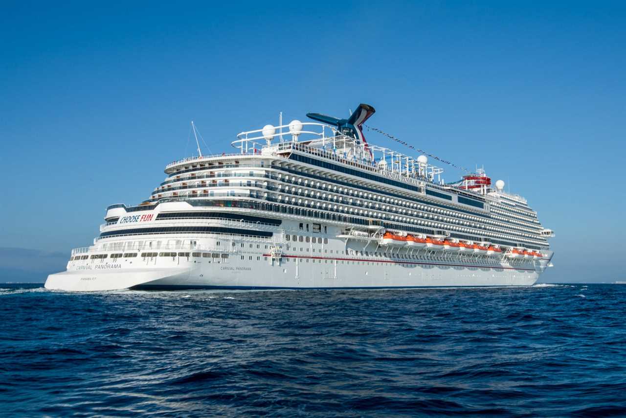 The 5 best destinations you can visit on a Carnival Cruise Line ship