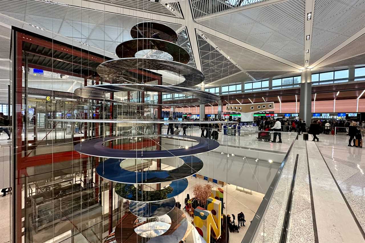 Newark’s stunning new Terminal A is now open, but with serious 1st-day hiccups