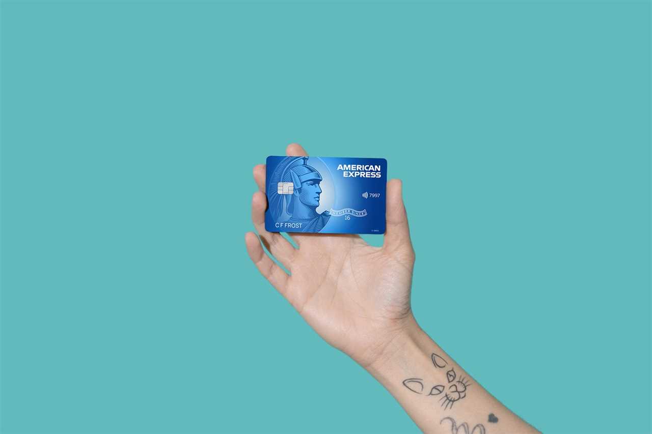 Photo of hand holding the Blue Cash Everyday Card