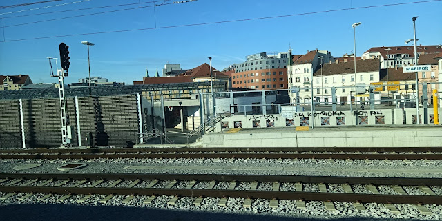 TRIP REPORT: Brussels Airlines, Brussels - Ljubljana and back