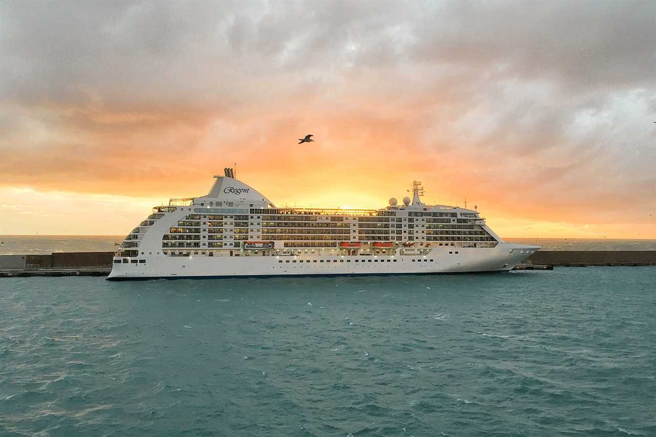 10 epic around-the-world cruises that will check off all your bucket list travel destinations