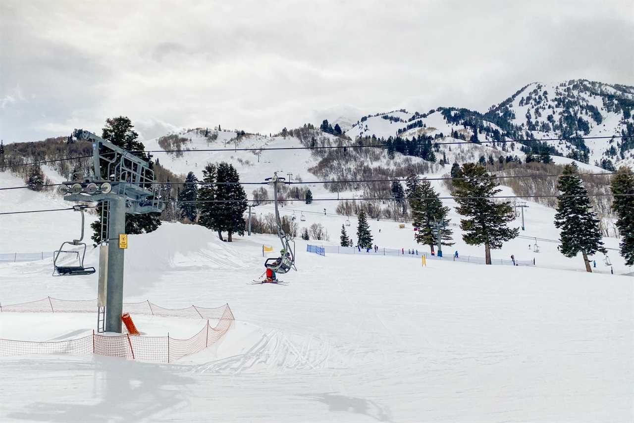 As a final frontier of Utah ski resorts, Snowbasin remains accessible for beginners