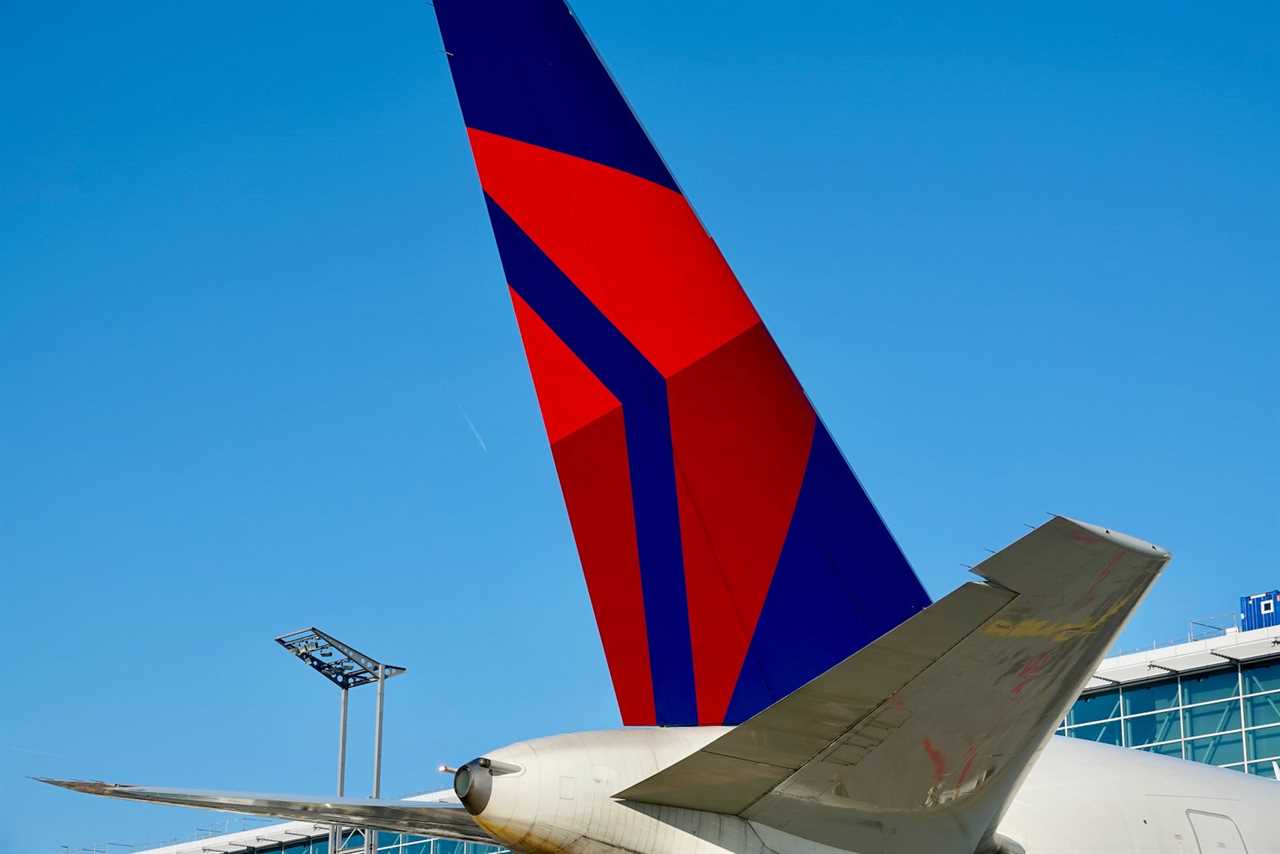 Delta Air Lines scraps 6 transatlantic routes for winter