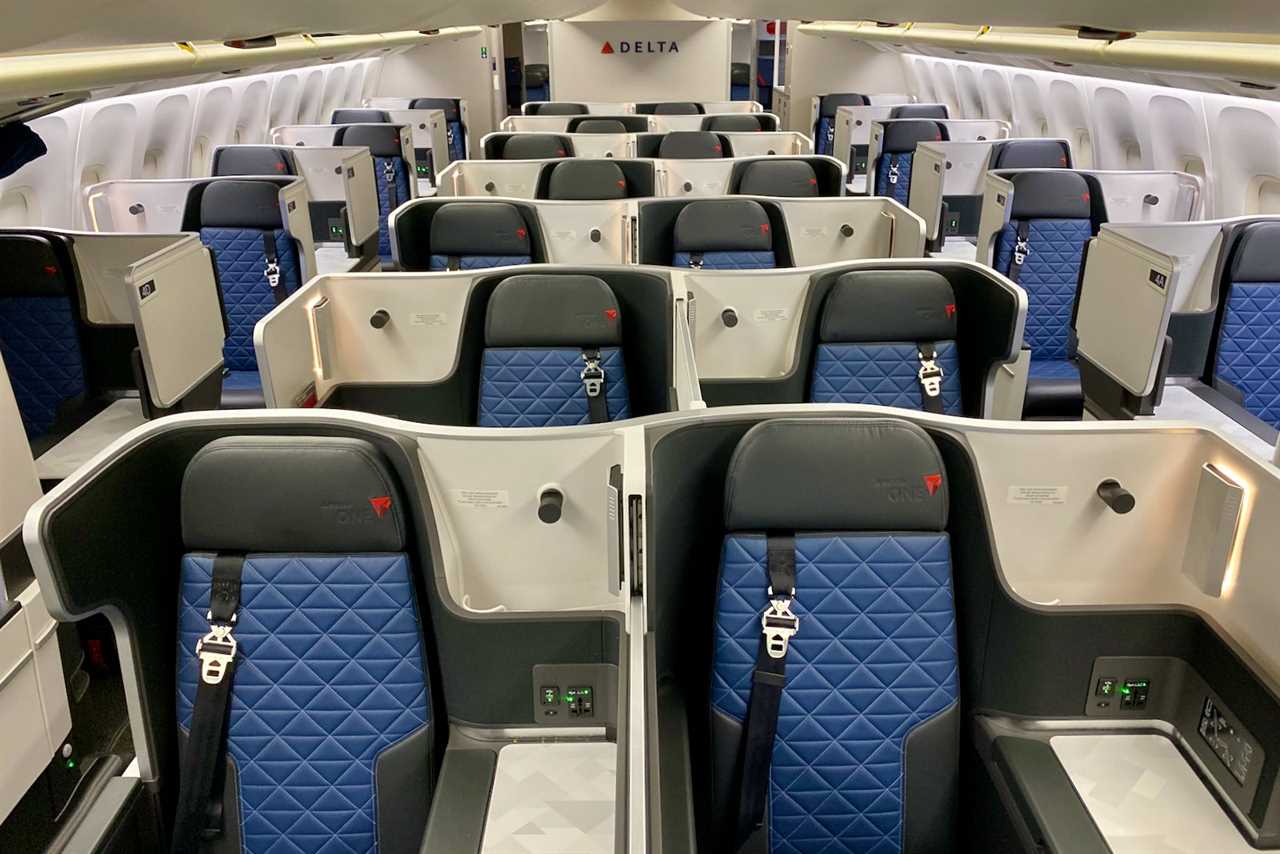 Delta SkyMiles Reserve Amex card review: Loads of perks plus a 90,000-mile offer