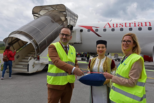 PHOTOS: Austrian Airlines touches down in Tivat