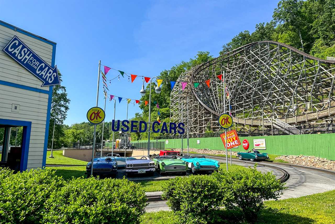 The 10 best rides at Dollywood for the whole family