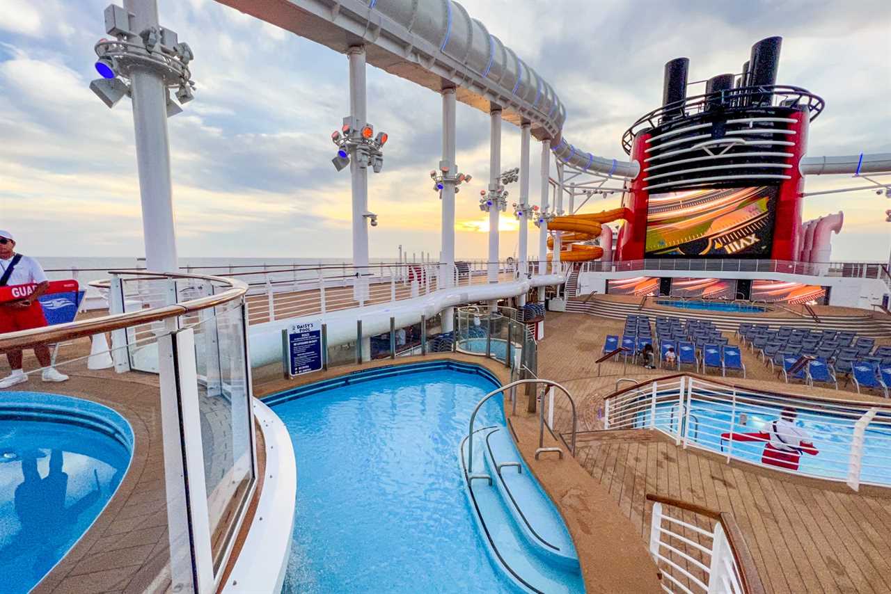 The ultimate Disney cruise packing list