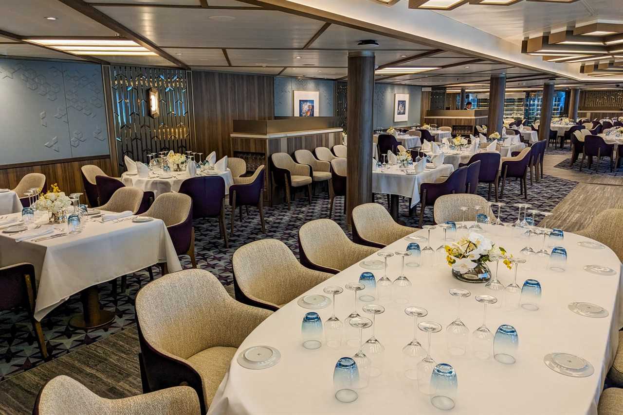 The Restaurant on Seabourn Pursuit.