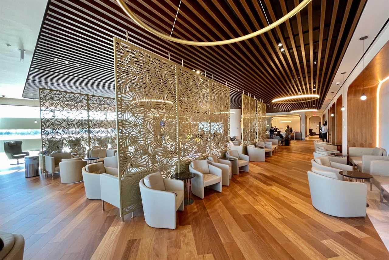 A guide to guest policies for airport lounges