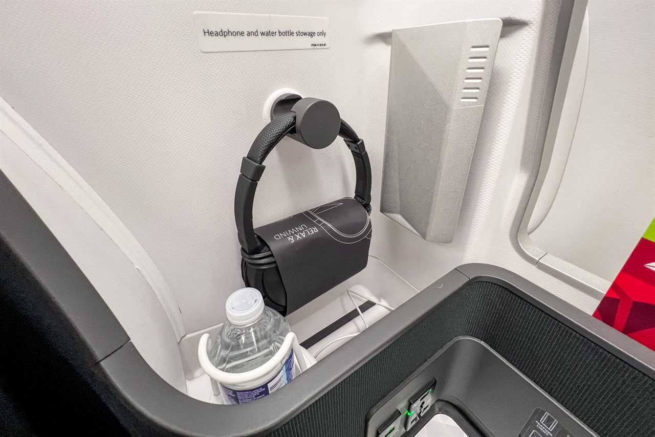 Delta One Suites review on the Airbus A330-900neo