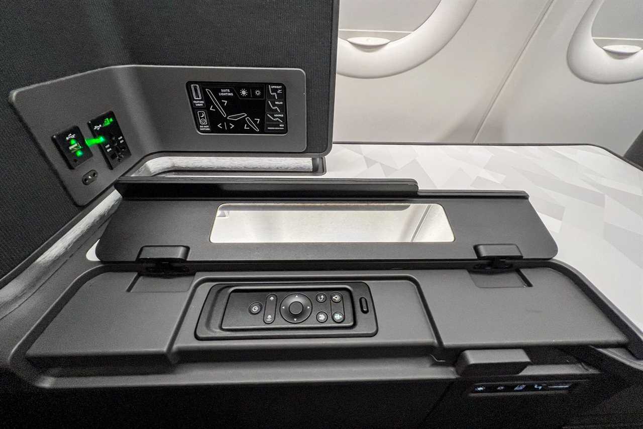 Delta One Suites review on the Airbus A330-900neo