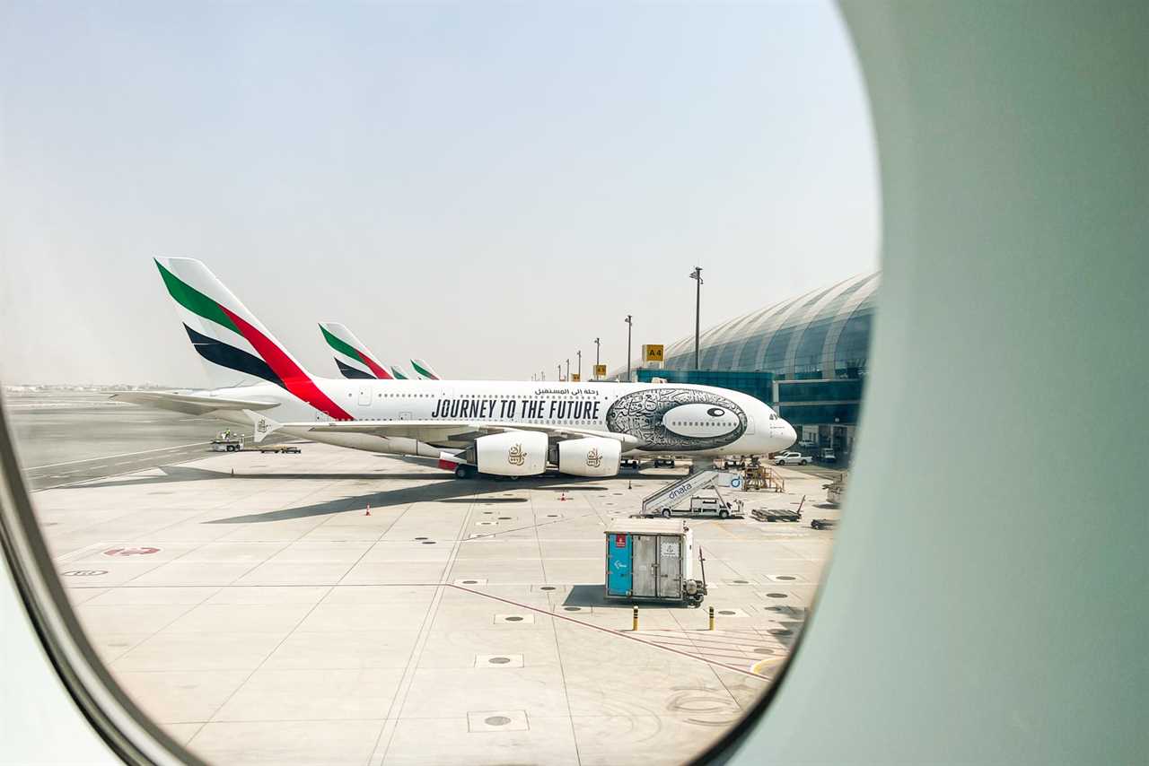 The complete guide to the Emirates A380 onboard bar and lounge