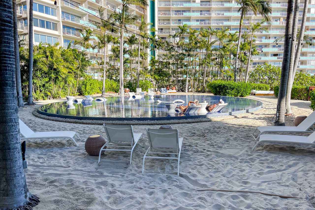 Discover The Modern Honolulu: An affordable full-service hotel with a luxurious pool just steps from the beach