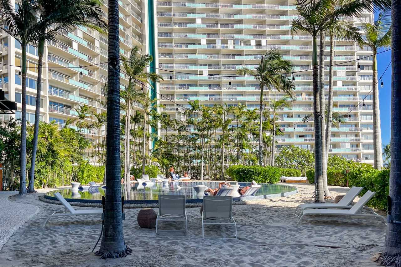 Discover The Modern Honolulu: An affordable full-service hotel with a luxurious pool just steps from the beach