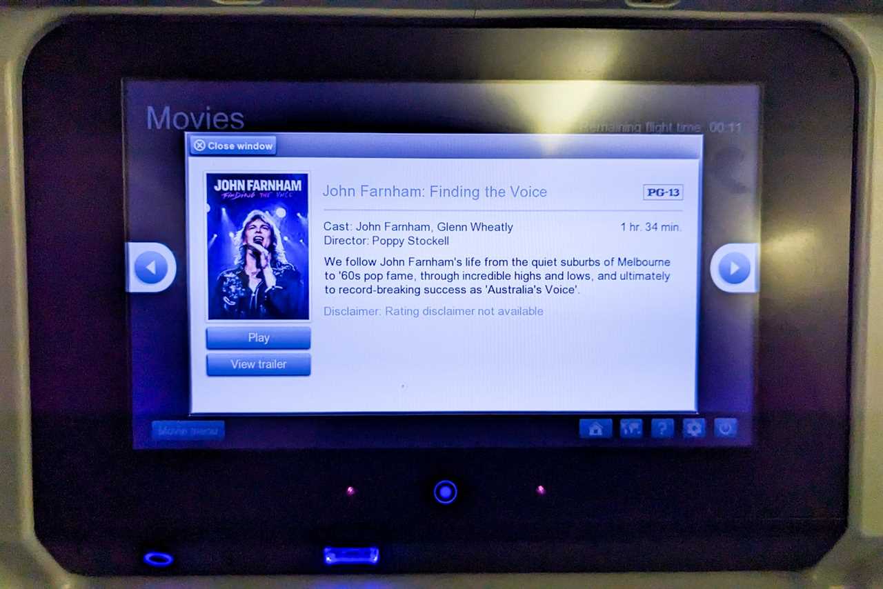 A review of United Airlines economy on the Boeing 767 from Newark to London