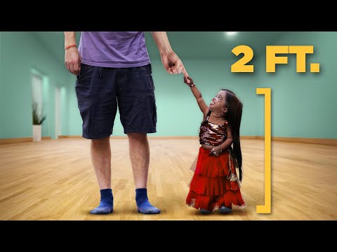 She's The World's Shortest Woman (2 Feet Tall)