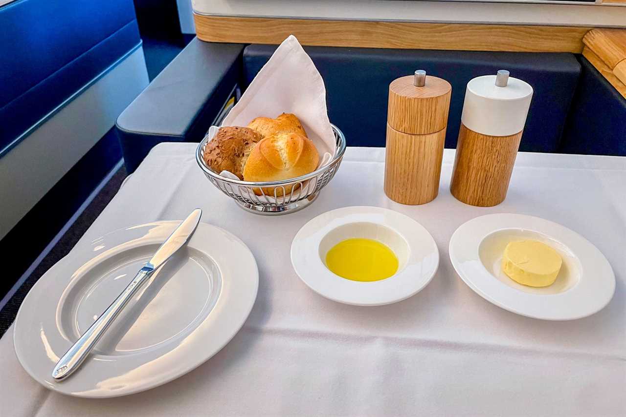 Swiss first class review: Is it worth paying $1,000 to $2,000 to upgrade?