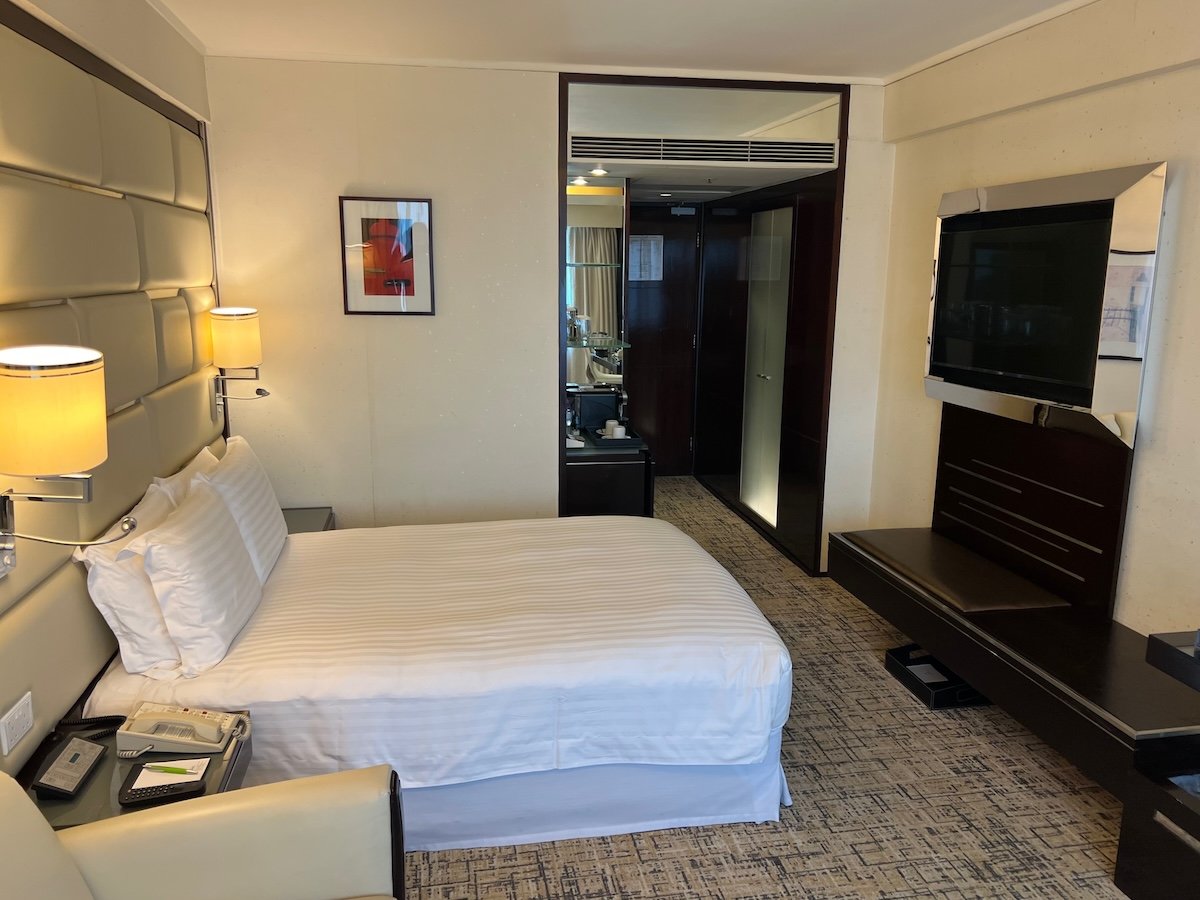 Review: Regal Airport Hotel Hong Kong