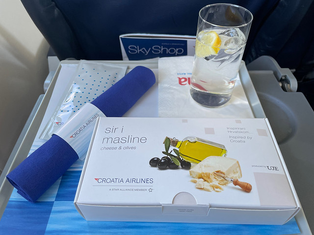 TRIP REPORT: Croatia Airlines, Zagreb - Dubrovnik