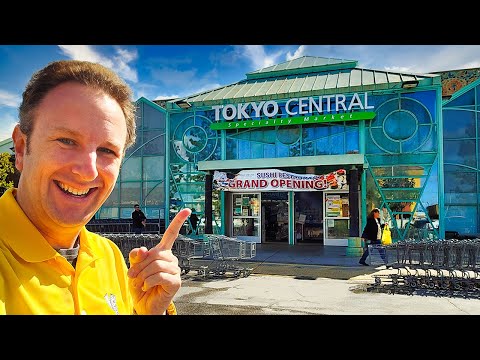 Inside the BIGGEST JAPANESE SUPERMARKET in California - Tokyo Central Gardena