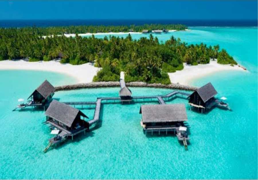 ONE&ONLY MALDIVES | Phenomenal ultra-luxury resort (full tour in 4K)